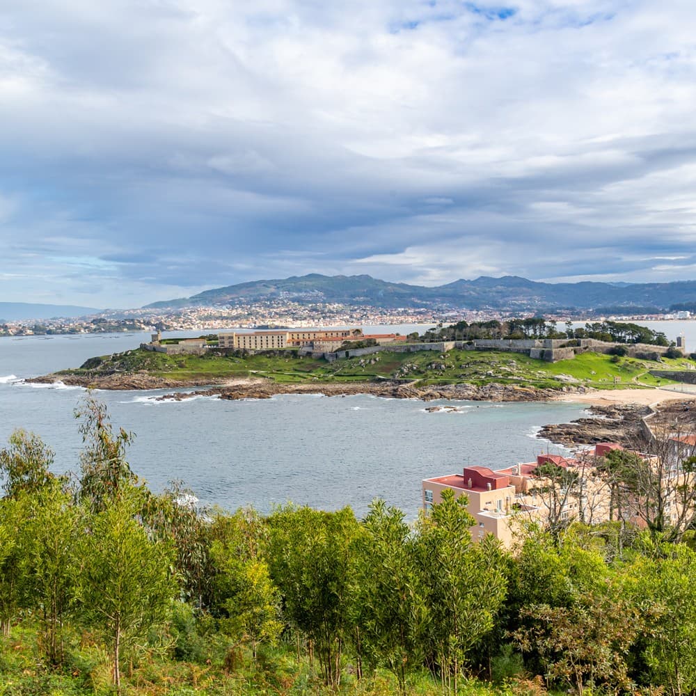 Abogados en Baiona - Pilar Chamadoira & Enrique Hidalgo